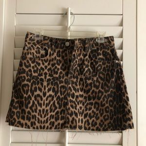 Adorable Leopard 🐆 print skirt!